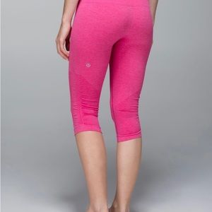 Lululemon In The Flow Crop II